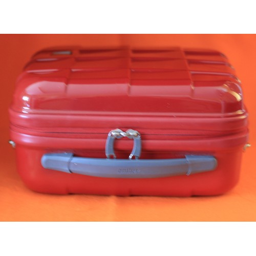 6 - Antler Weekend Case in Red