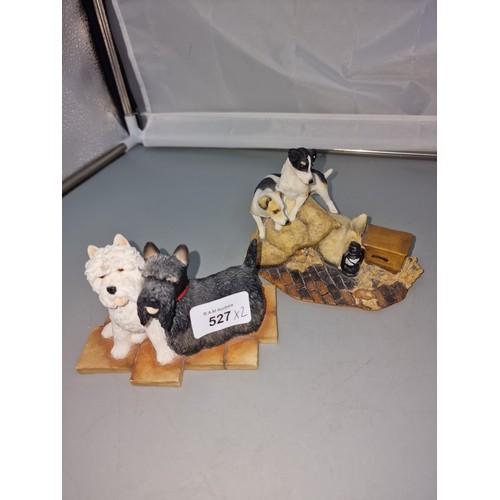 527 - Sherratt And Simpson Figures x2 To Include Jack Russells And Scottish Terrier.