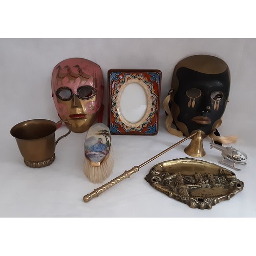 720 - A Selection Of Curios - Brass Items, Brush, Picture Frame a/f