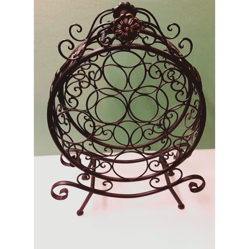 800 - Black Metal Decorative Wine Rack.