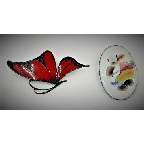 616 - 2 x Enamel Brooches, 1 Butterfly & 1 Colour Swirl