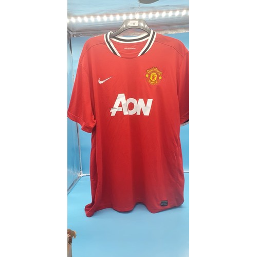 1088 - MUFC Football Shirt 3XL Unsigned