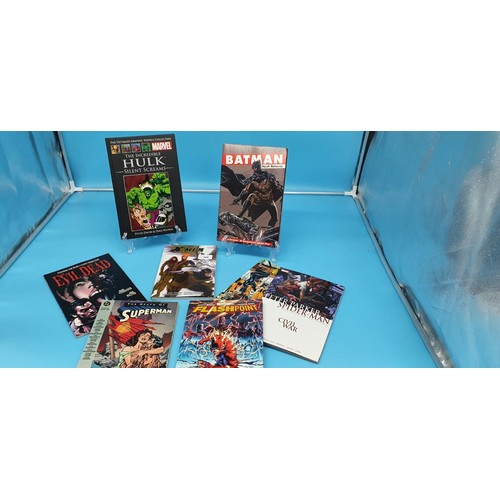 588 - 7 Marvel and DC Books To Include Batman, Superman, Flash, X Men Hulk Etc.