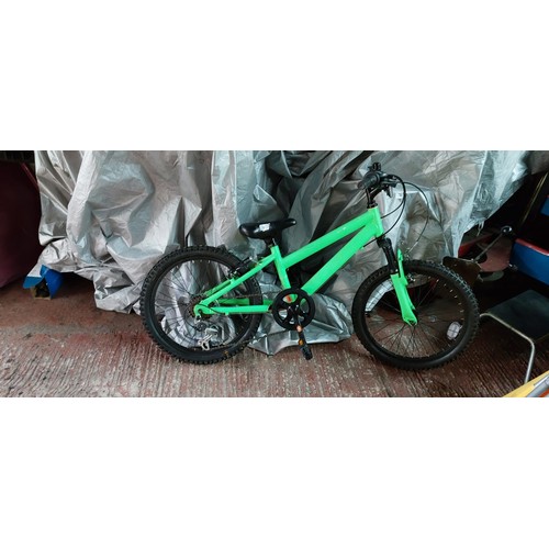 633 - Childs Bike Age 7-8