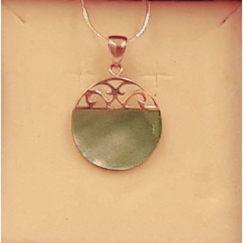 161 - 925 Silver Circular Green Stone Necklace