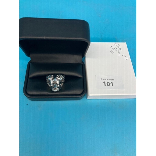 101 - Silver Toned Bulldog Ring New In Box