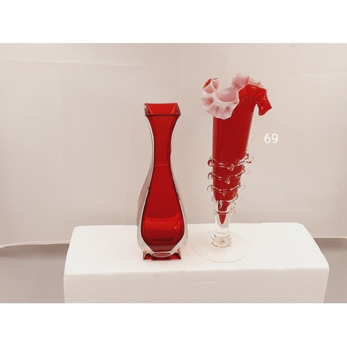 69 - 2 x Red Glass Vases - 1 Frill Edged, 1 Square