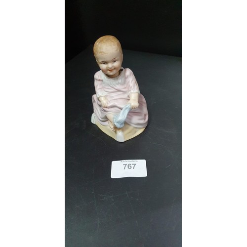 767 - Victorian Bobble Head Figure Baby (Crack To Head)