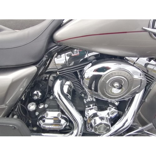 1251 - 2009 Harley Davidson Road King Classic In Pewter Pearl