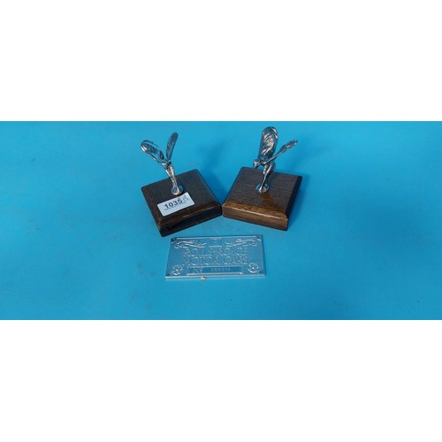 1035B - 2 Flying Lady Desk Weights and A Roll Royce Plaque