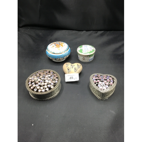 49 - Various Lidded Pots x4 and a Stone Heart