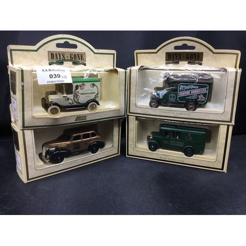 39 - Collectible Boxed Cars x8