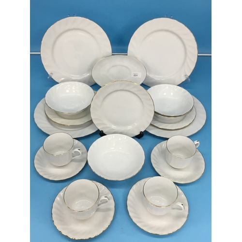 231 - Harmony Part Dinner Set