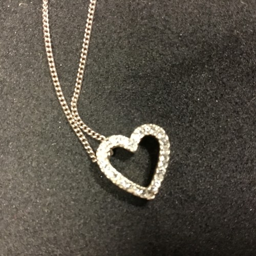 426 - 925 Silver Necklace With a Heart Shaped Stoned Pendant