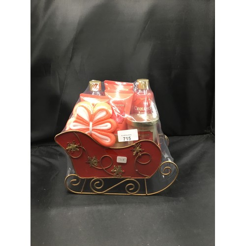 715 - Christmas Sleigh Gift Set