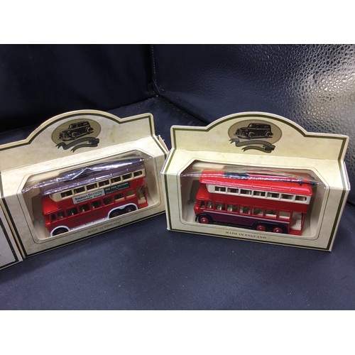 505 - Boxed Bus Models x4