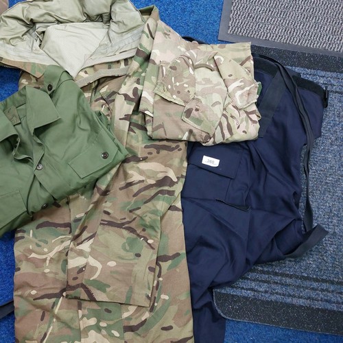 360 - Various Military Clothing