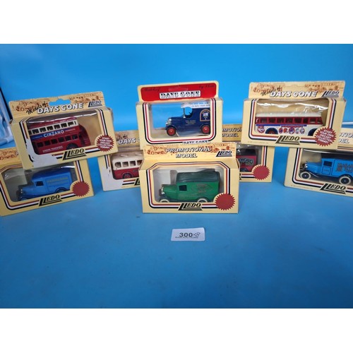 300 - Boxed Collectable Cars x8