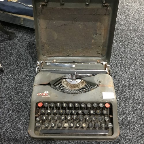 354 - Vintage/Antique Typewriter