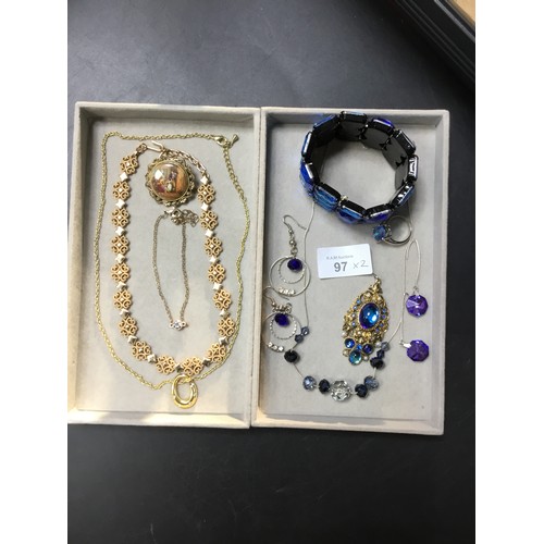 97 - Fashion and Vintage Jewellery To Include Bracelets, Chains, Pendants, Rings and Earrings (displays n... 