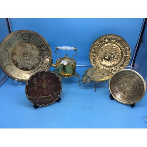 364 - Brass Ware x7 To Include Trivets, Teapot, Trays and Plates