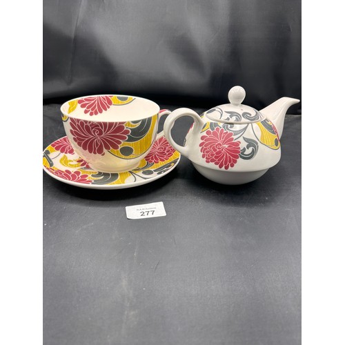 277 - Tea For One - Tea Pot, Cup and Saucer