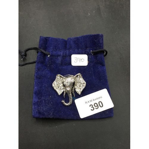 390 - Ladies Silver Color Elephant Brooch in a Pouch