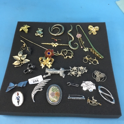 255 - Pad Of Fashion and Vintage Brooches (pad not inc)