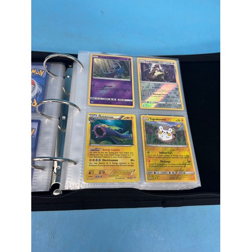 475 - Folder full of Pokémon cards shinny + others not checked