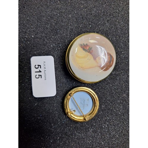 515 - Pill tin with wedgewood genuine brooch