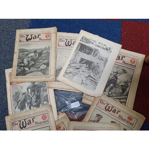 543D - Pack of war illustrated book 1918 antique