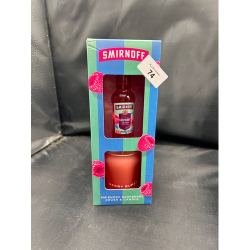 74 - Smirnoff Vodka & Candle Raspberry - New