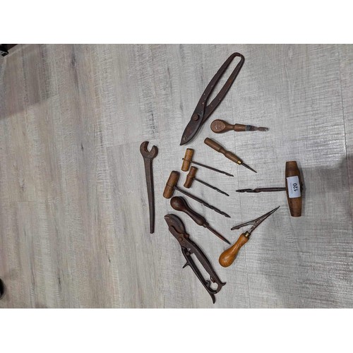 120 - 8 Vintage Leather Tools and Others