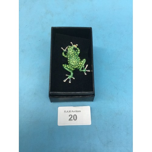 20 - Ladies Frog Brooch