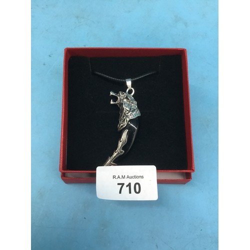 Lot 710       