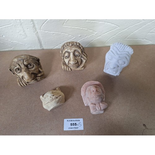 555 - Oxford Busts x3