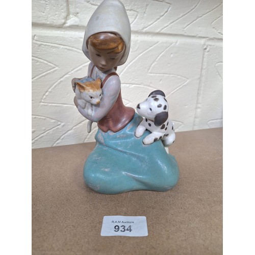 934 - Rare Mud Style Lladro Lady With a Cat and a Dog Marked To The Base