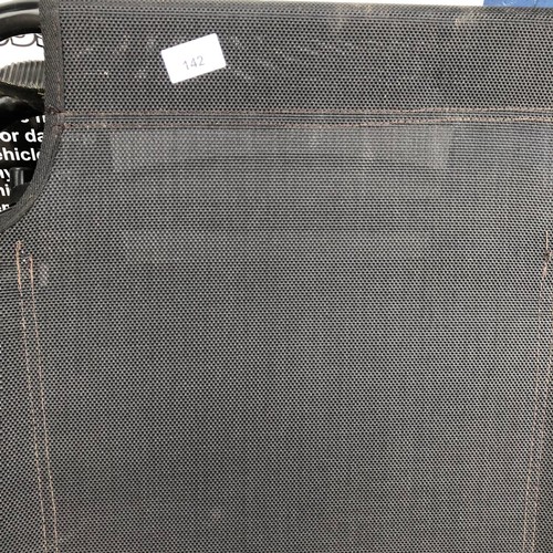 142 - Garden Sunbed In Black In Good Condition