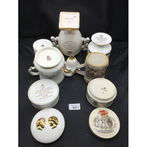 561 - Coalport and Other Commemorative Wear x7 To Include Urn, Lidded Pots, Vases Etc