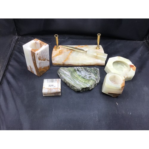 329 - Vintage onyx desk set x6 + marble tray