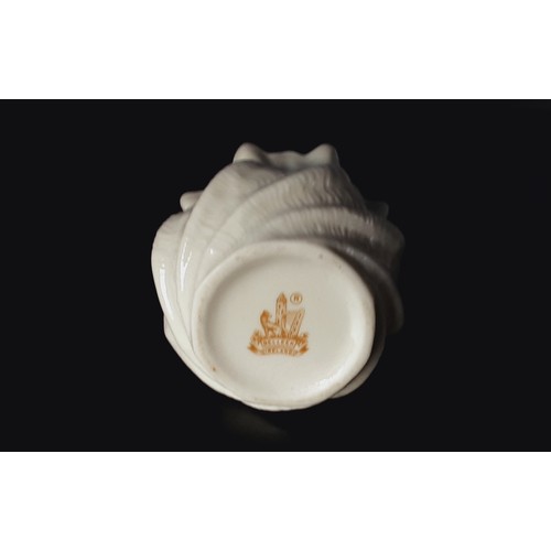 624 - Belleek Irish China Pot - (Small)