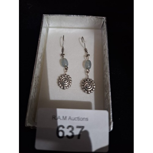 637 - 925 drop+stoned earrings in box