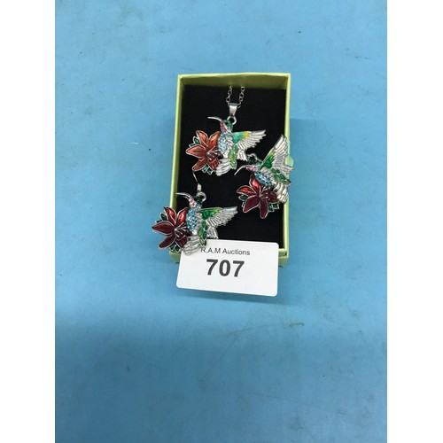 Lot 707       