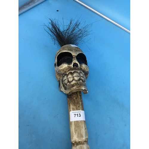 713 - Small African Witchdoctor Pole