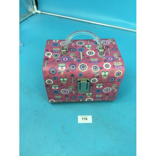 778 - Jessica Flick Carry Case In an Owl and Flower Design