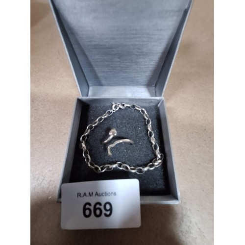 669 - Boxed Silver 925 Bracelet and Ring