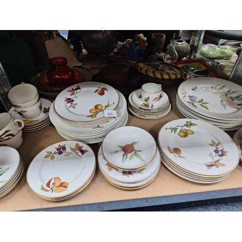 233 - Royal Worcester Evesham Ware x50 To Include Dishes, Plates Etc