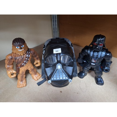 586 - Retro Star Wars mask + Vader figure + chewbacca figure