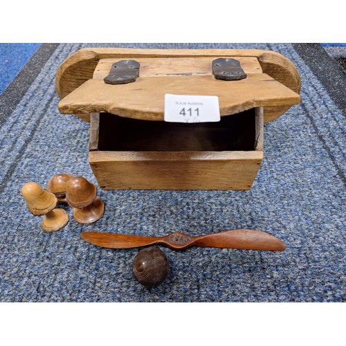 411 - Vintage/Antique Treen x6 to Include Church Box, Propeller, Burwood Mushroom and a Chinese Stress Bal... 