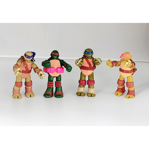 906 - Set of 4 Teenage Mutant Ninja Turtles